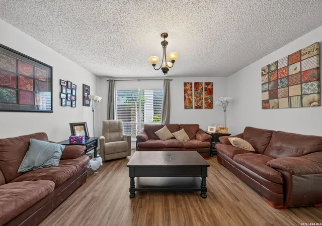 Listing Photo 2 - Condo for sale in building located at 3803 Barrington, San Antonio, TX 78217 - Unit #14A
