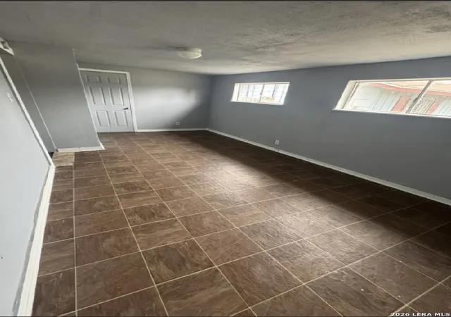 5th image of 2906 Jasper St, San Antonio, TX 78223 | MLS# 2000047