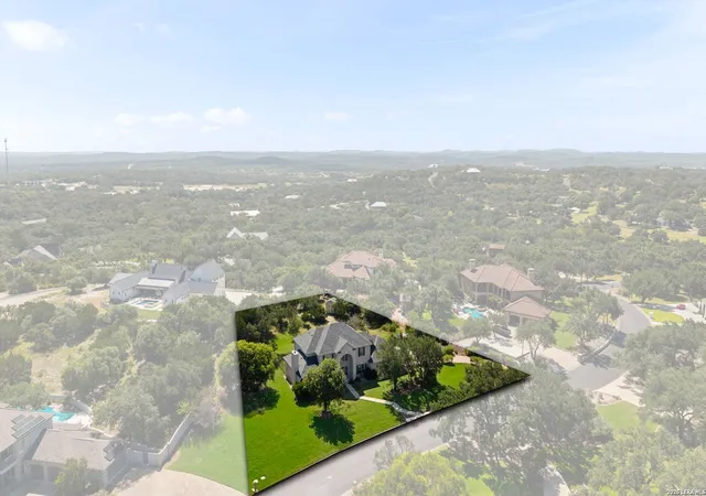 Photo 2 of Single family home for sale at 29022 Cloud Croft Ln, Boerne, TX 78015 | MLS# 2000089 | Listing updated on 2026-09-08