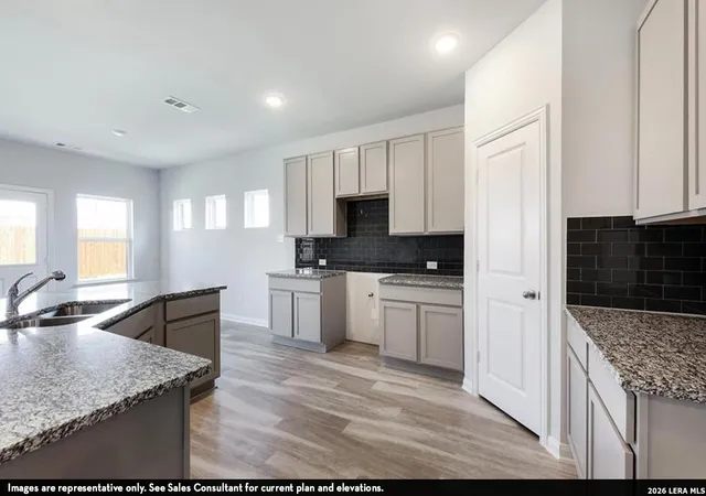 4th image of 8320 Kettles Ridge, San Antonio, TX 78222 | MLS# 2000119
