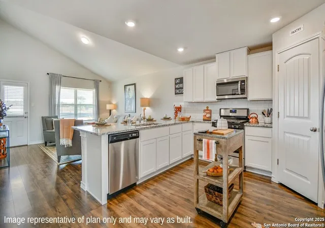 4th image of 424 Steele Harbor, Cibolo, TX 78108 | MLS# 2000125