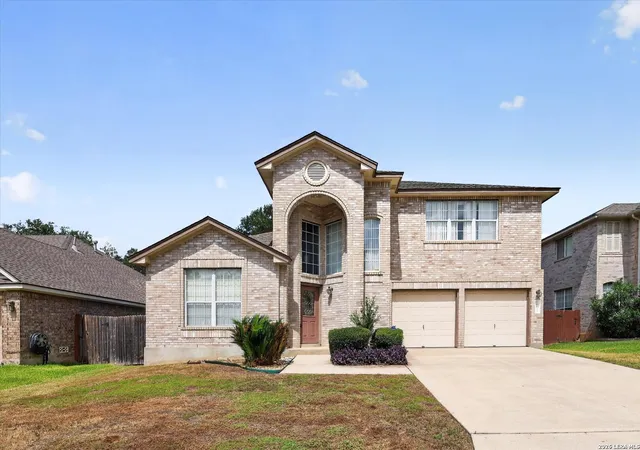 Photo 3 of Single family home for sale at 16635 Raven Glenn, San Antonio, TX 78248 | MLS# 2000153 | Listing updated on 2026-08-10