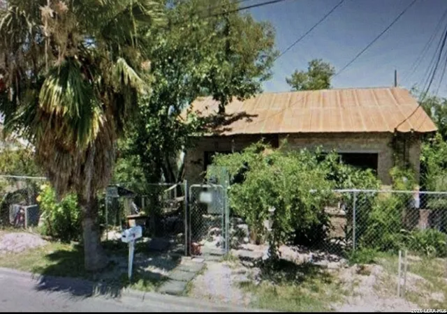 Photo 1 of Single family home for sale at 199 Ceylon, Eagle Pass, TX 78852 | MLS# 2000156 | Listing updated on 2026-07-25