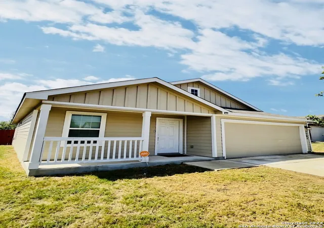Photo 1 of Single family home for sale at 7507 Vista Grv, San Antonio, TX 78242 | MLS# 2000165 | Listing updated on 2026-09-15