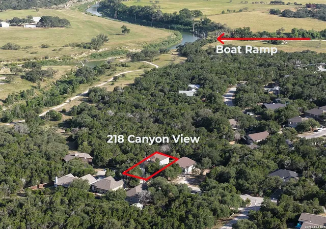 3rd image of 218 Canyon View, Spring Branch, TX 78070 | MLS# 2000172