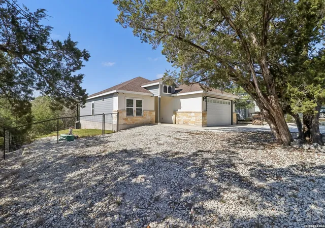 5th image of 218 Canyon View, Spring Branch, TX 78070 | MLS# 2000172