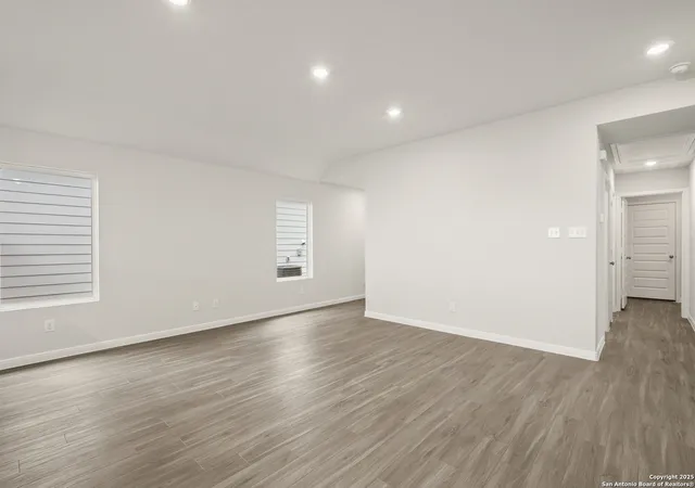 4th image of 2043 Olivia Dr, New Braunfels, TX 78130 | MLS# 2000180