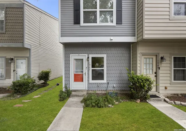 Photo 2 of Sale Pending at 1947 Budding Blvd, San Antonio, TX 78247 | MLS# 2000233 | Listing updated on 2026-09-02
