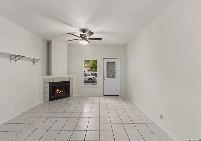 Photo 4 of Sale Pending at 1947 Budding Blvd, San Antonio, TX 78247 | MLS# 2000233 | Listing updated on 2026-09-02