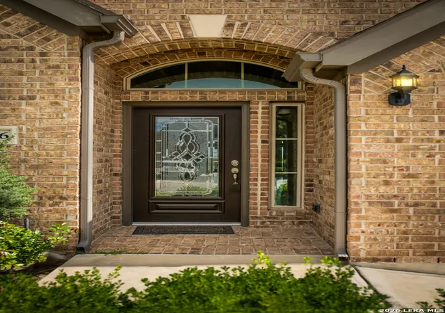 Photo 3 of Single family home for sale at 2016 Glen Holw, Seguin, TX 78155 | MLS# 2000286 | Listing updated on 2026-07-31