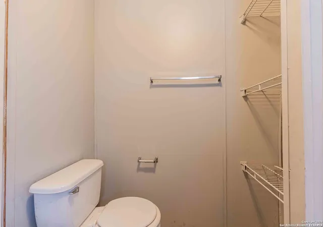6th image of 101 Coconut Palm, Schertz, TX 78154 | MLS# 2000293