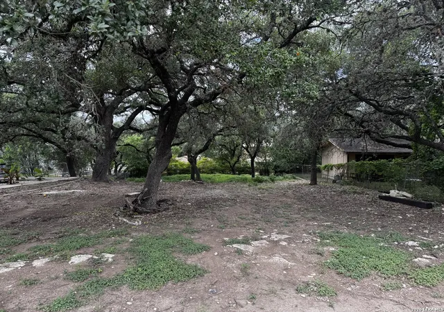 Photo 1 of Land for sale at 1239 Amanda Lot 334, Canyon Lake, TX 78133 | MLS# 2000316 | Listing updated on 2026-07-25