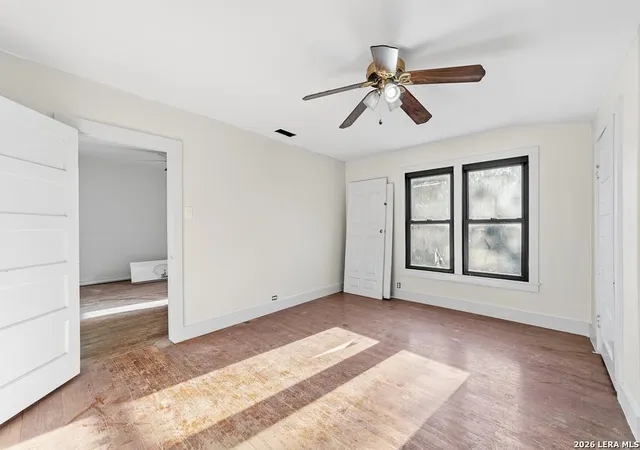 Photo 3 of Single family home for sale at 332 Powell Ave, Kerrville, TX 78028 | MLS# 2000329 | Listing updated on 2026-08-21