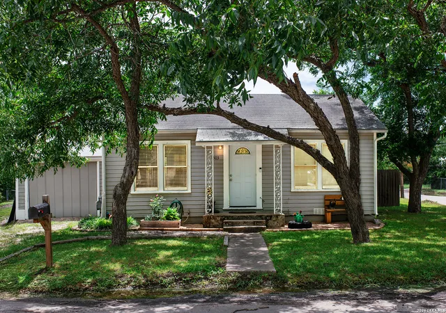 1st image of 503 Bruns, Seguin, TX 78155 | MLS# 2000346