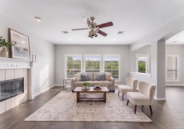 Photo 2 of Single family home for sale at 6519 Grove Creek, San Antonio, TX 78256 | MLS# 2000348 | Listing updated on 2026-09-25