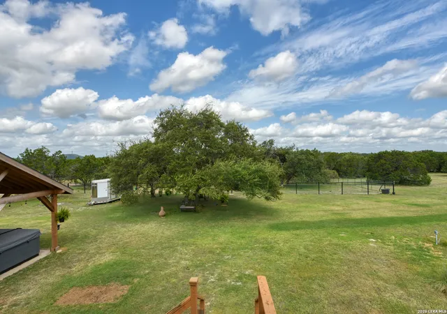 Photo 3 of Sale Pending at 30885 Retama Rdg, Bulverde, TX 78163 | MLS# 2000364 | Listing updated on 2026-08-17