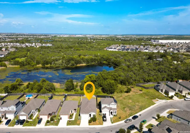 Photo 4 of Single family home for sale at 3618 Storm Moon, Converse, TX 78109 | MLS# 2000365 | Listing updated on 2026-09-15