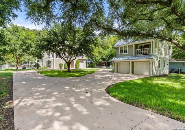 Photo 3 of Sale Pending at 2419 Terminal Loop Rd, Mc Queeney, TX 78123 | MLS# 2000384 | Listing updated on 2026-08-07
