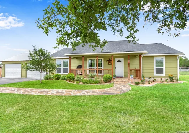 2nd image of 20051 Senior Rd, Von Ormy, TX 78073 | MLS# 2000411