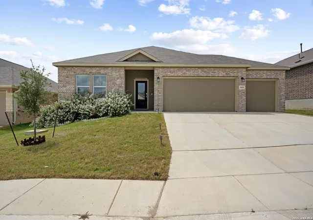 2nd image of 5931 Draw Loop, Bulverde, TX 78163 | MLS# 2000412