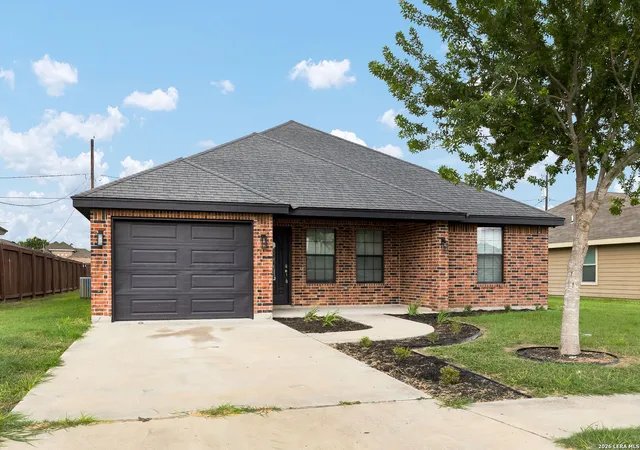 2nd image of 417 Jessica St, Mercedes, TX 78570 | MLS# 2000416