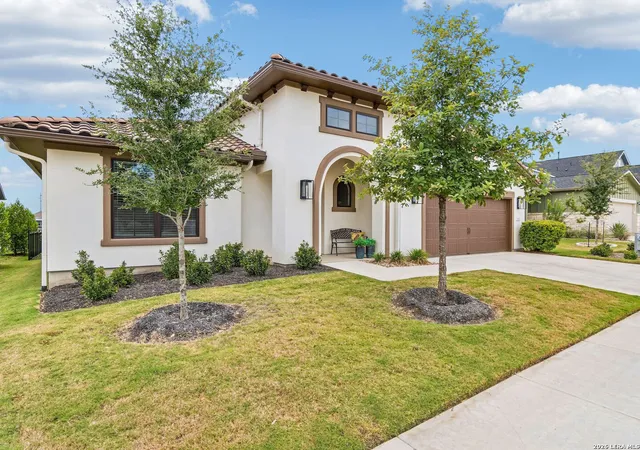 Photo 3 of Single family home for sale at 1312 Dancing Oak Ln, San Marcos, TX 78666 | MLS# 2000435 | Listing updated on 2026-07-26