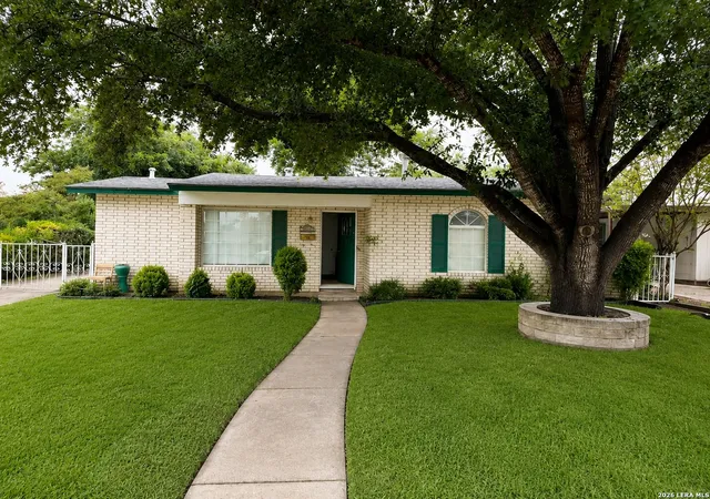 Photo 1 of Single family home for sale at 663 Aurora Ave, San Antonio, TX 78228 | MLS# 2000457 | Listing updated on 2026-08-19