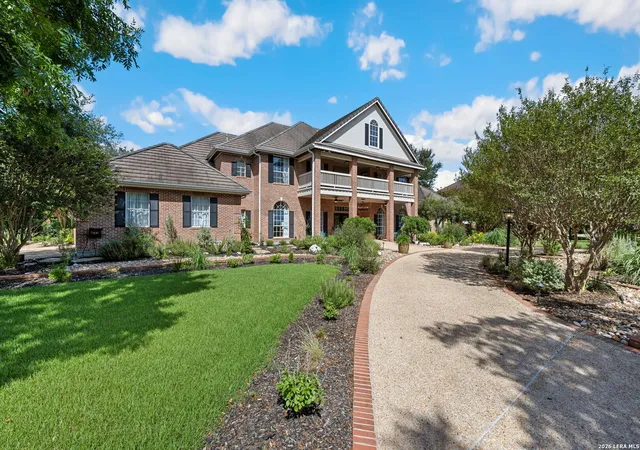 2nd image of 2 Charterwood, San Antonio, TX 78248 | MLS# 2000468