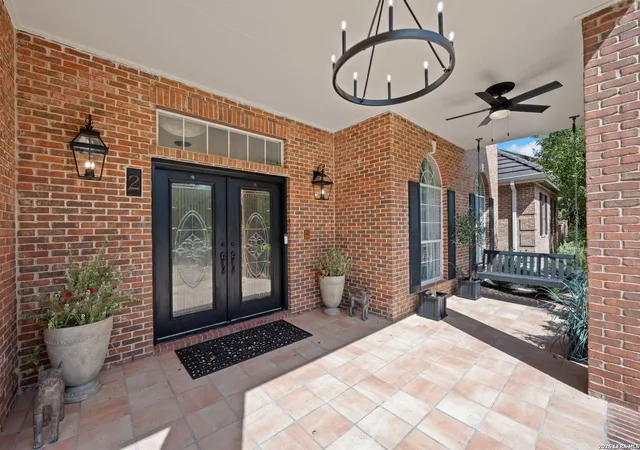 5th image of 2 Charterwood, San Antonio, TX 78248 | MLS# 2000468