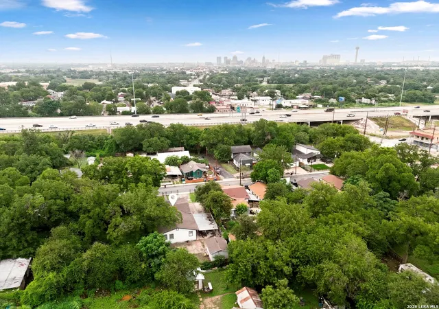 Photo 3 of Sale Pending at 204 Big Ft, San Antonio, TX 78204 | MLS# 2000479 | Listing updated on 2026-08-12