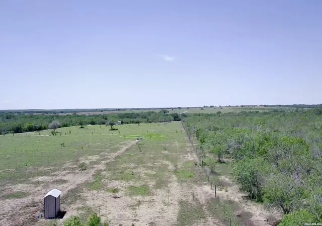 Photo 4 of House for sale at 2103 County Road 138, Kenedy, TX 78119 | MLS# 2000505 | Listing updated on 2026-07-26