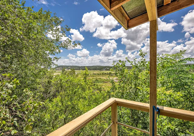 1st image of 252 Pebble Beach Rd, Lakehills, TX 78063 | MLS# 2000506