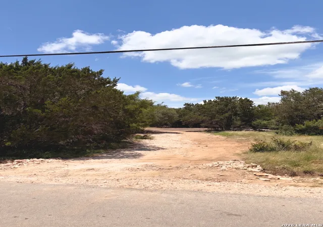 Photo 1 of Land for sale at 232 Sir Winston Dr, Canyon Lake, TX 78133 | MLS# 2000568 | Listing updated on 2026-07-26