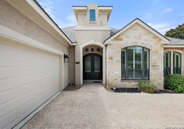 Photo 3 of Sale Pending at 3314 Ivory Crk, San Antonio, TX 78258 | MLS# 2000571 | Listing updated on 2026-08-07