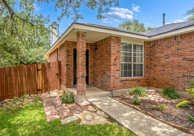 4th image of 16911 Redhorse Pass, San Antonio, TX 78247 | MLS# 2000602