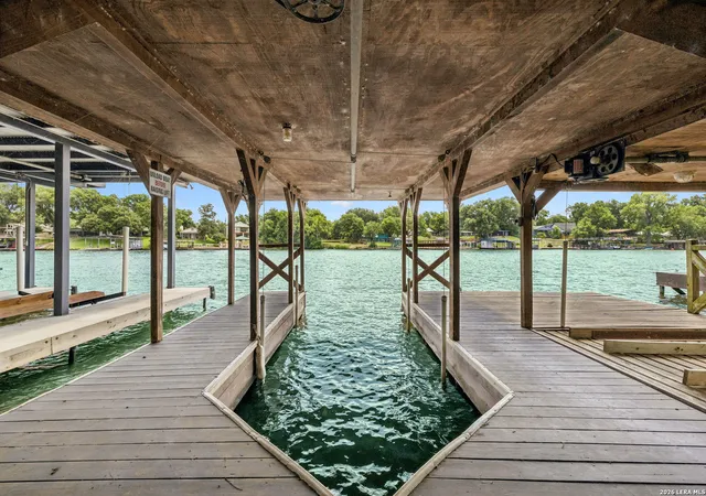 Photo 4 of Single family home for sale at 2632 Williams Lakeshore, Kingsland, TX 78639 | MLS# 2000613 | Listing updated on 2026-07-26