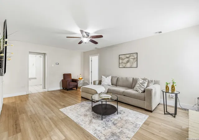 Photo 4 of Sale Pending at 8342 Thorncliff Dr, San Antonio, TX 78250 | MLS# 2000640 | Listing updated on 2026-08-28