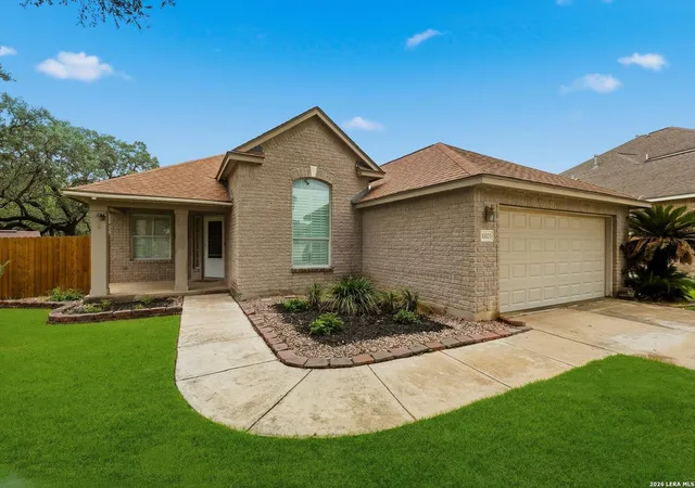 Photo 3 of Sale Pending at 8803 Verde Oaks, Universal City, TX 78148 | MLS# 2000646 | Listing updated on 2026-08-07