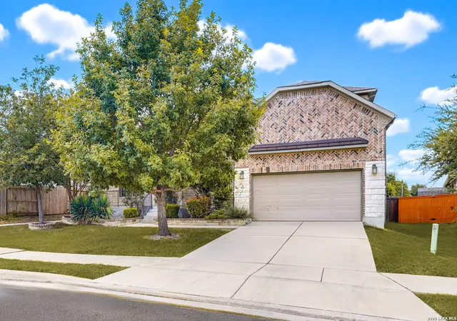 2nd image of 813 Sussex Cv, Cibolo, TX 78108 | MLS# 2000651