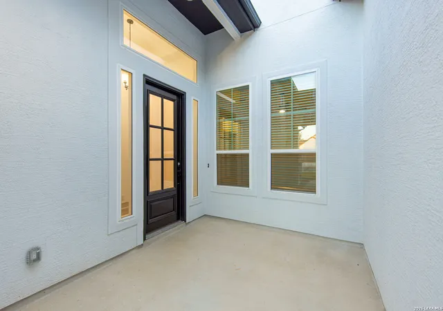 Photo 3 of Single family home for sale at 541 Cotorra Springs, Cibolo, TX 78108 | MLS# 2000657 | Listing updated on 2026-07-26