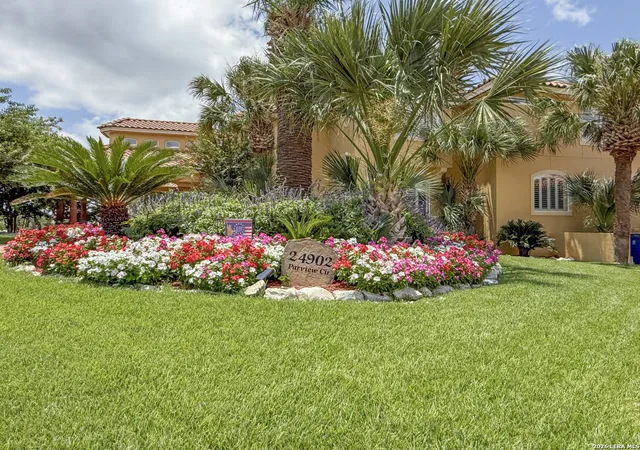 Photo 4 of Single family home for sale at 24902 Parview Cir, San Antonio, TX 78260 | MLS# 2000666 | Listing updated on 2026-10-22