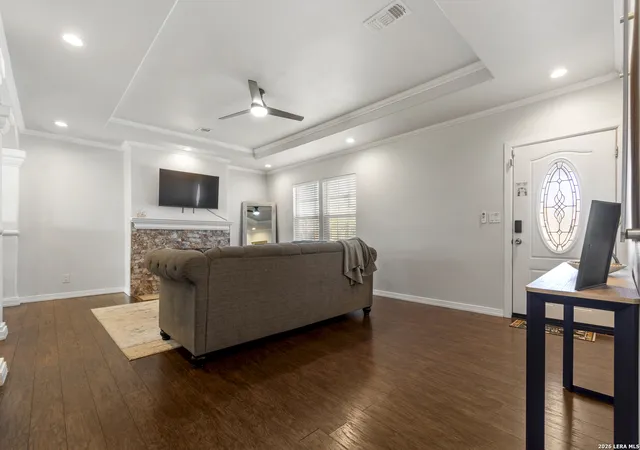 Photo 4 of Single family home for sale at 520 Cincinnati, San Antonio, TX 78201 | MLS# 2000669 | Listing updated on 2026-09-09