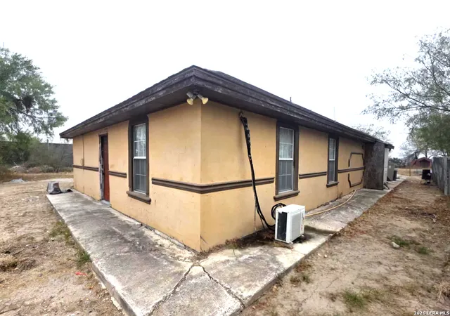 Photo 10 of Single family home for sale at 899 Austin, Roma, TX 78584 | MLS# 2000688 | Listing updated on 2026-08-06