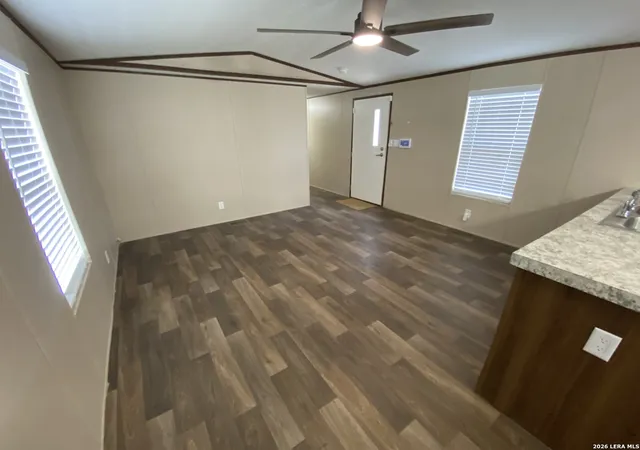 Photo 2 of Single family home for sale at 846 Inglewood Dr, Canyon Lake, TX 78133 | MLS# 2000707 | Listing updated on 2026-07-26