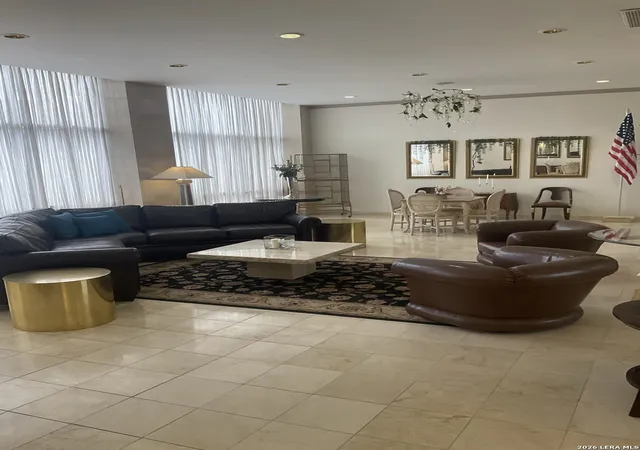 3rd image of 7701 Wurzbach Rd #1407, San Antonio, TX 78229 | MLS# 2000723