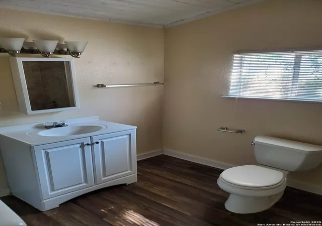 3rd image of 707 W Craig Pl, San Antonio, TX 78212 | MLS# 2000762