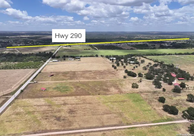 4th image of 497 Luckenbach Rd, Fredericksburg, TX 78624 | MLS# 2000781