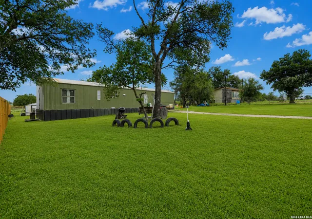 3rd image of 125 Villa Ridge Dr, Poteet, TX 78065 | MLS# 2000789