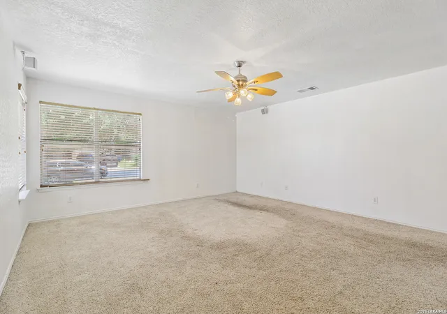 Photo 4 of Single family home for sale at 16751 Basin Oak, San Antonio, TX 78247 | MLS# 2000833 | Listing updated on 2026-07-27