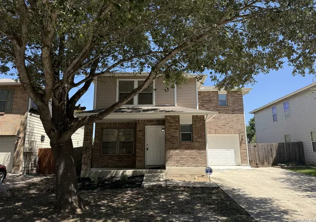 2nd image of 3962 Tarrant Trail, New Braunfels, TX 78132 | MLS# 2000839